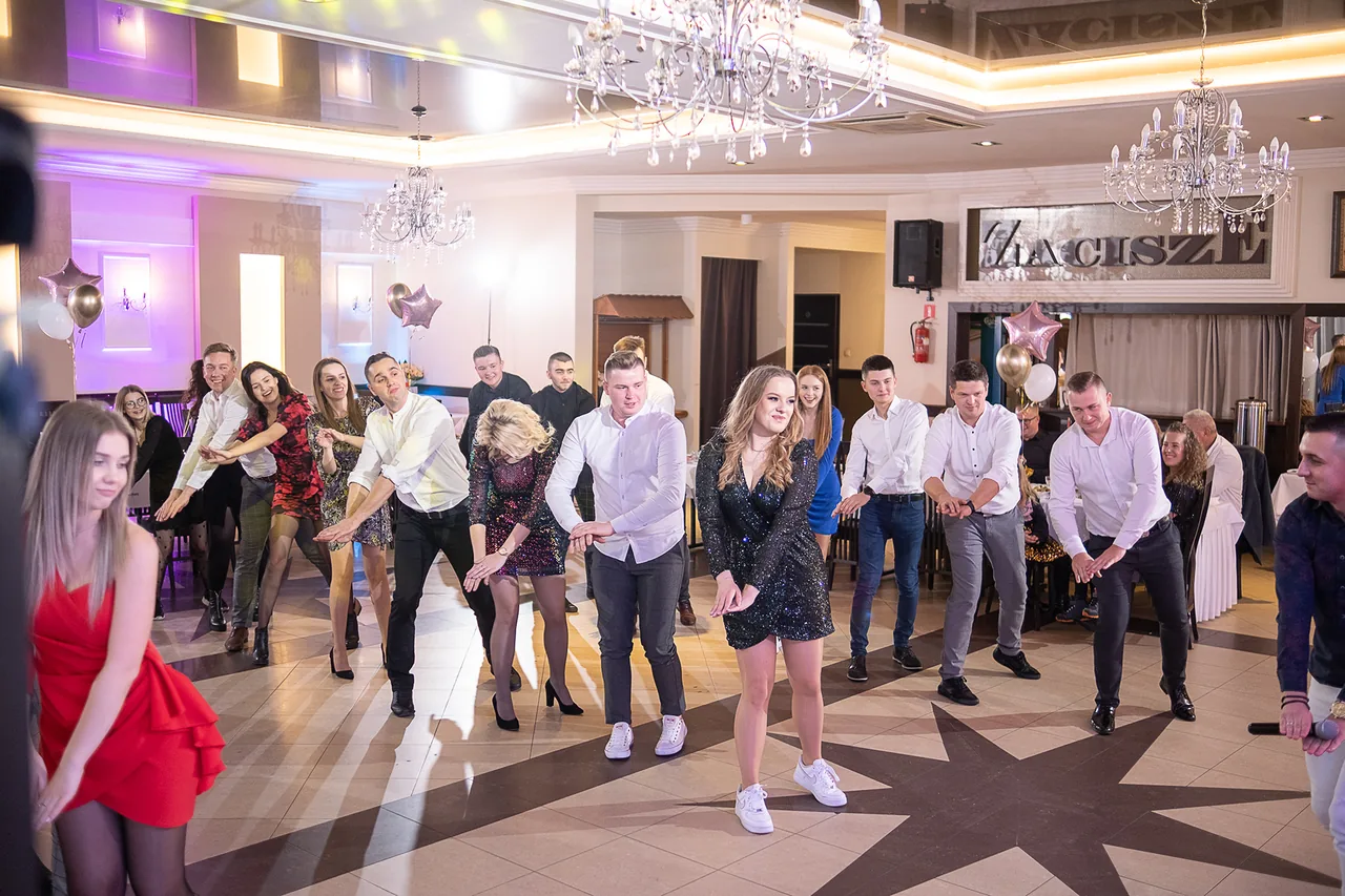 Reportaż z 18. urodzin — fotograf Tobiasz Kaczmarczyk, Żuromin, zdjęcie 5