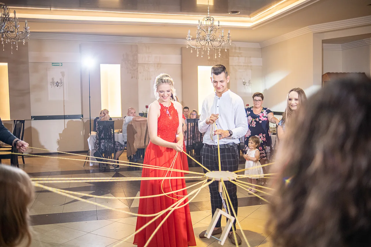Reportaż z 18. urodzin — fotograf Tobiasz Kaczmarczyk, Żuromin, zdjęcie 27