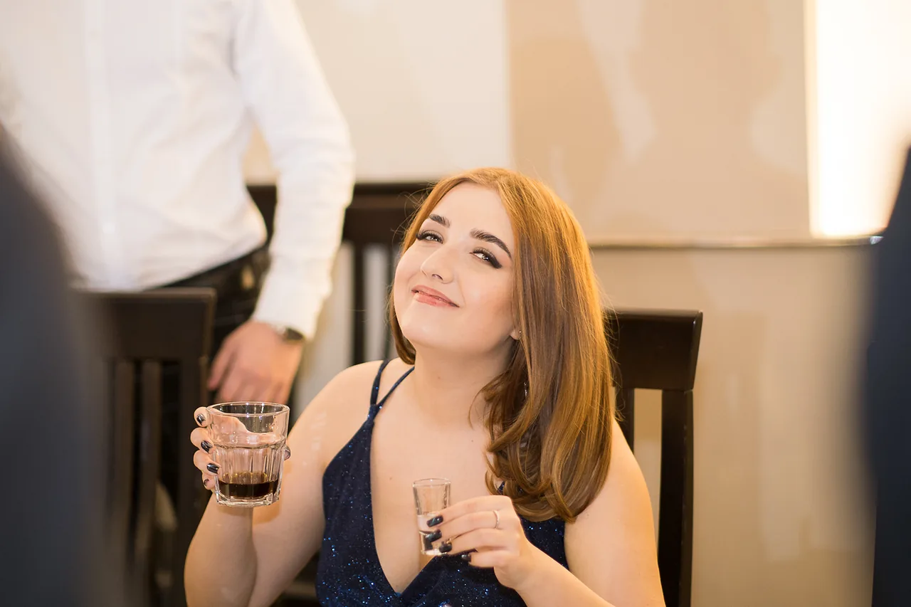 Reportaż z 18. urodzin — fotograf Tobiasz Kaczmarczyk, Żuromin, zdjęcie 29