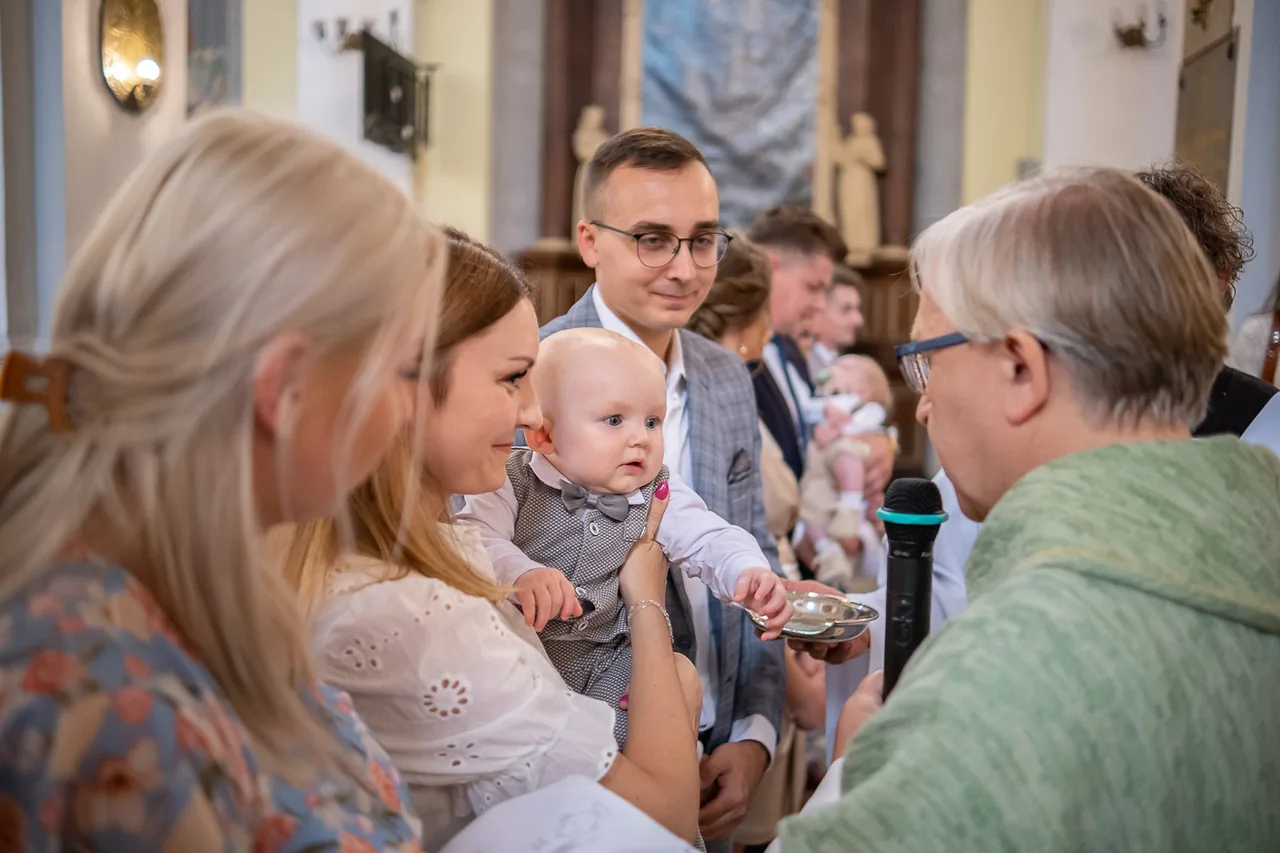 Reportaż z chrzcin — fotograf Tobiasz Kaczmarczyk, Żuromin, zdjęcie 20