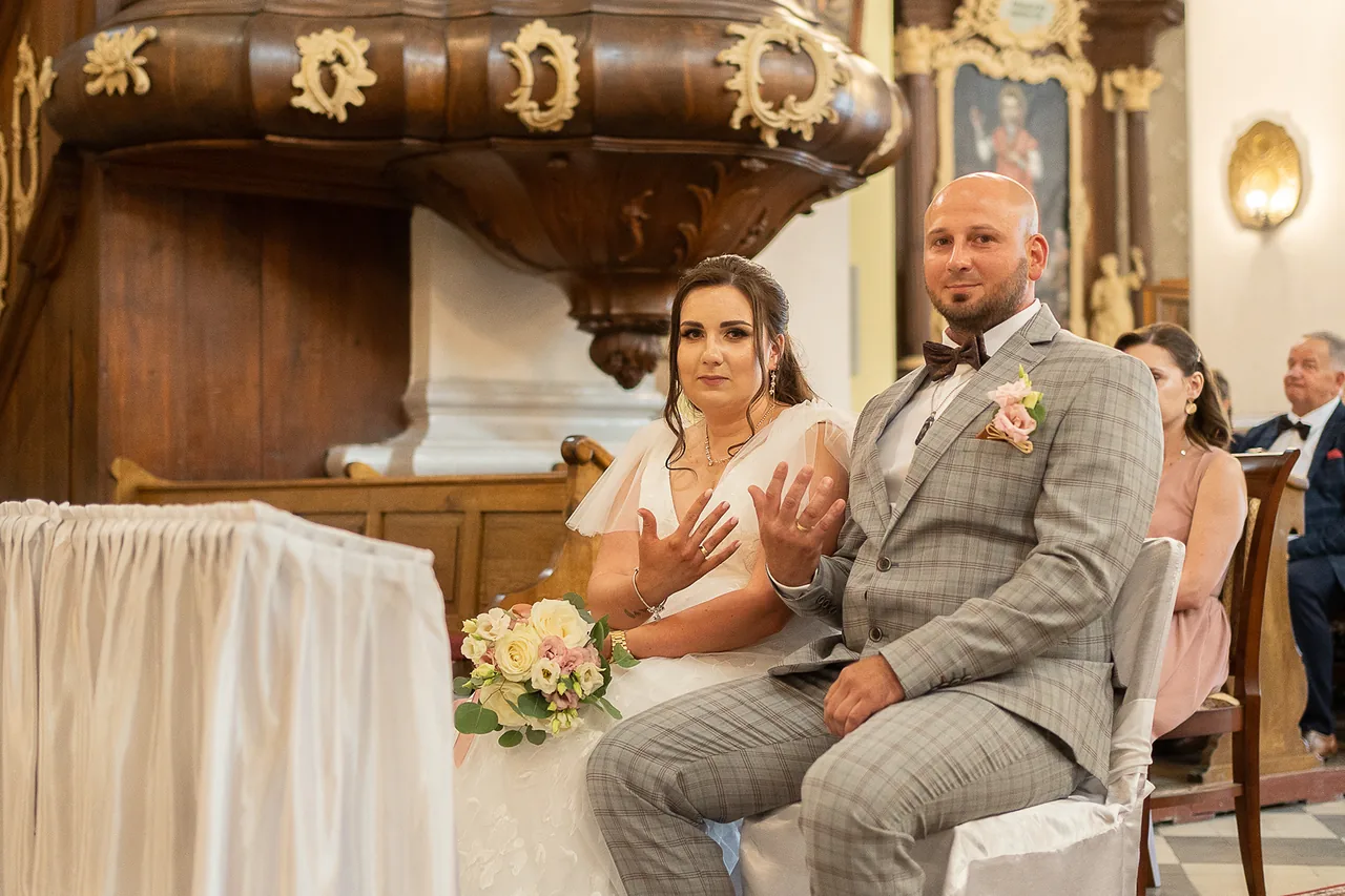 Reportaż ślubny, wybrane kadry — fotograf Tobiasz Kaczmarczyk, Żuromin, zdjęcie 10