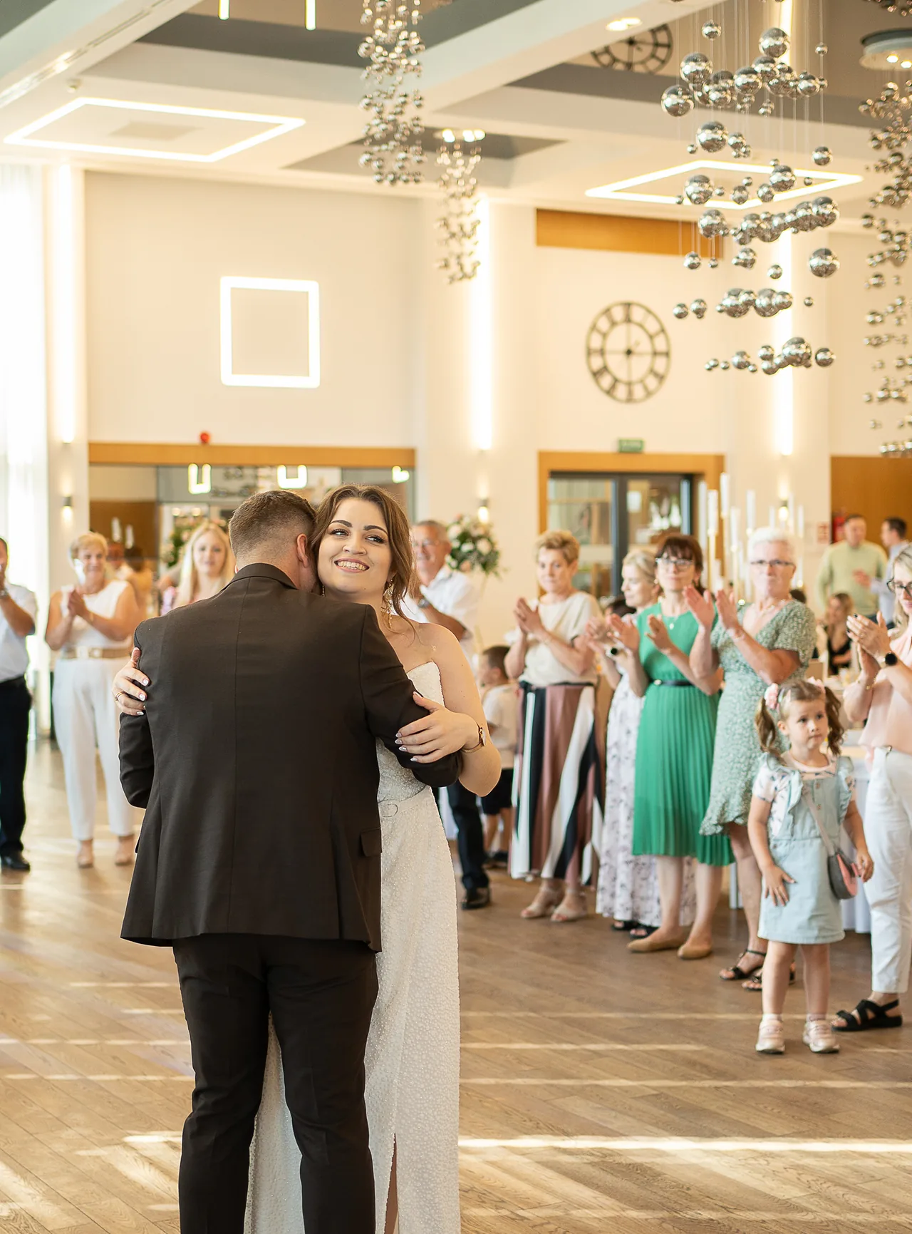 Reportaż ślubny, wybrane kadry — fotograf Tobiasz Kaczmarczyk, Żuromin, zdjęcie 11