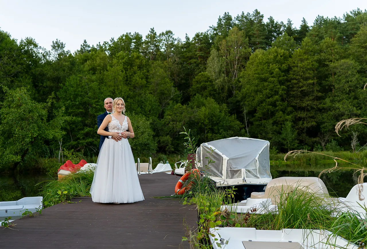 Reportaż ślubny, wybrane kadry — fotograf Tobiasz Kaczmarczyk, Żuromin, zdjęcie 15