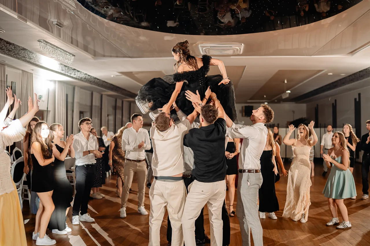Reportaż z 18. urodzin — fotograf Tobiasz Kaczmarczyk, Żuromin, zdjęcie 31