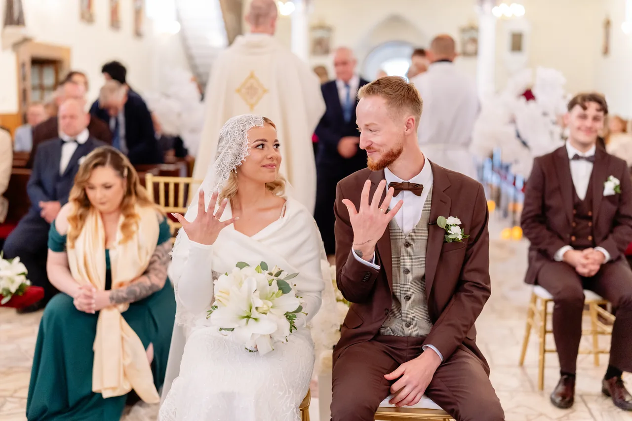 Reportaż ślubny, wybrane kadry — fotograf Tobiasz Kaczmarczyk, Żuromin, zdjęcie 9