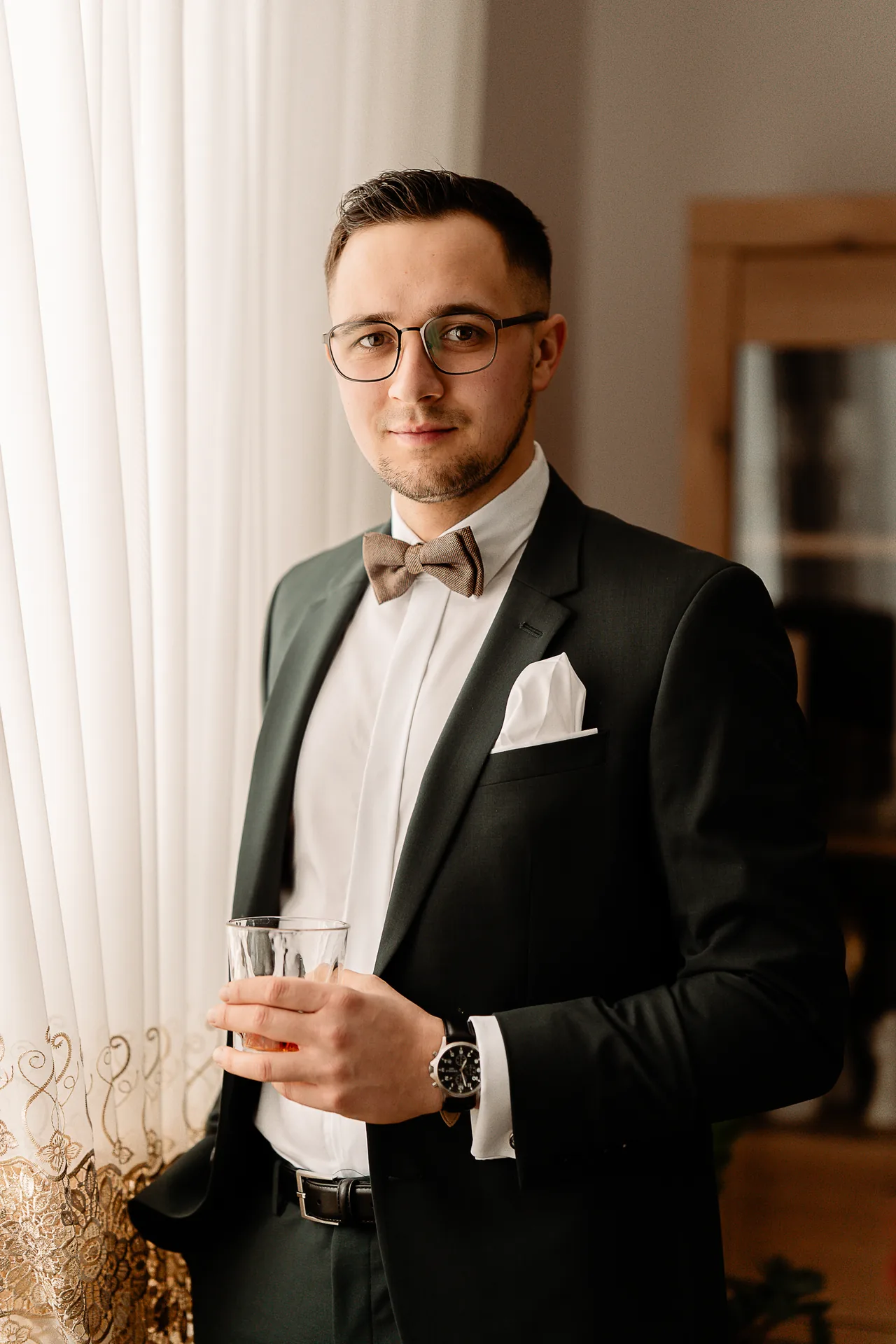 Reportaż ślubny, wybrane kadry — fotograf Tobiasz Kaczmarczyk, Żuromin, zdjęcie 32